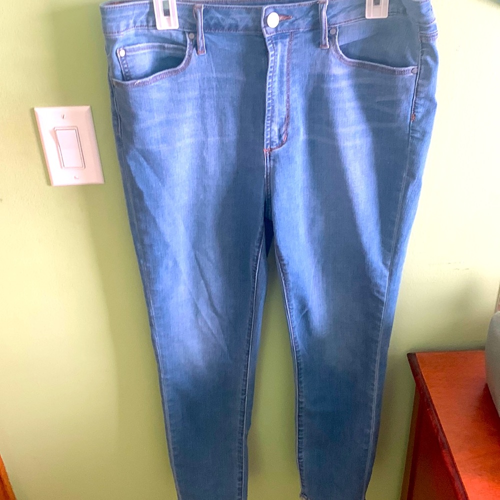 Stretch straight leg blue jeans
